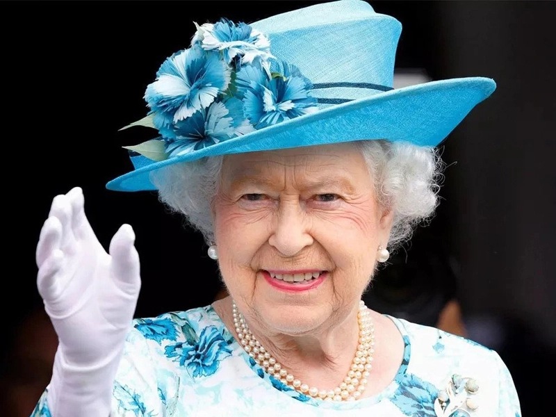 BUILDINGS OPENED BY QUEEN II. ELIZABETH IN HER 70-YEAR REIGN