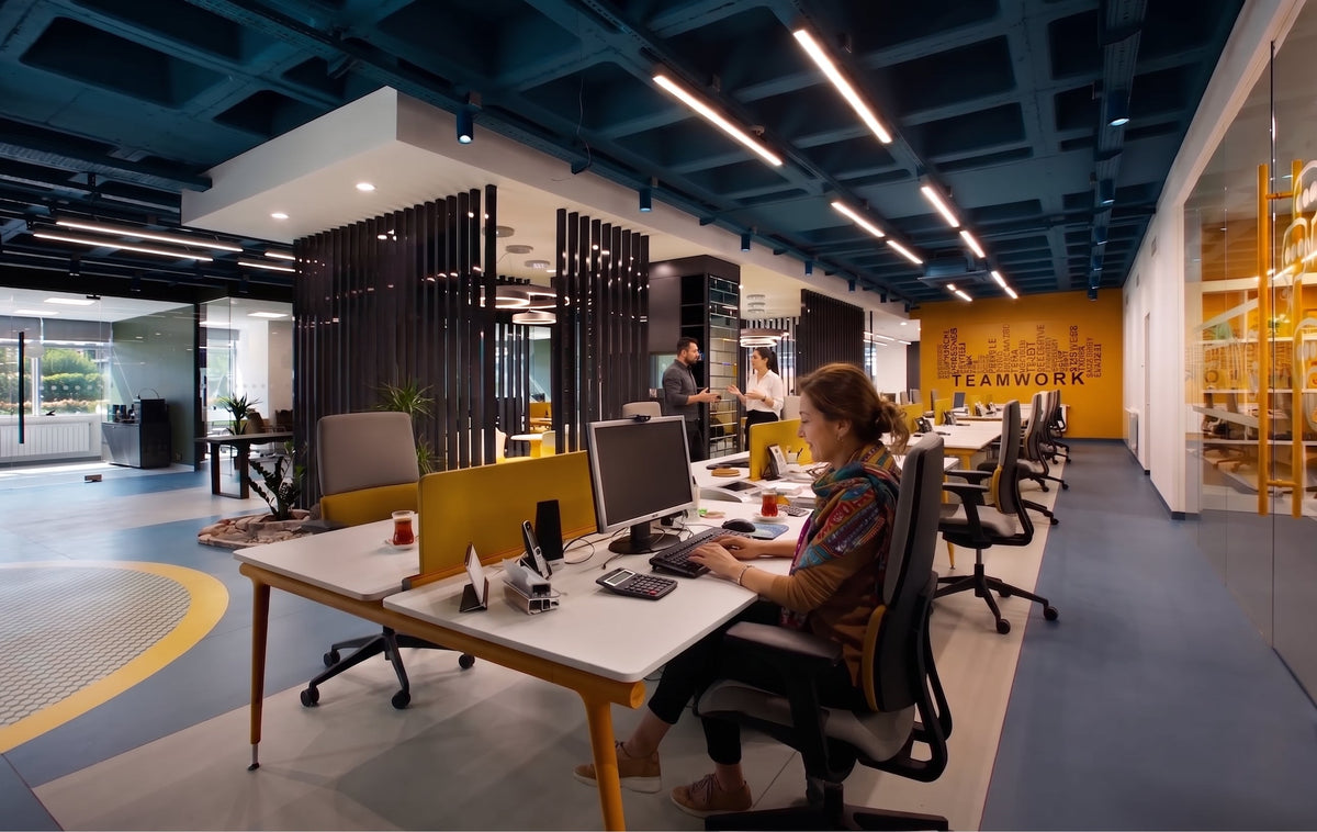 Bir Ofis İnsanı İşe Gelmeye İkna Edebilir mi?