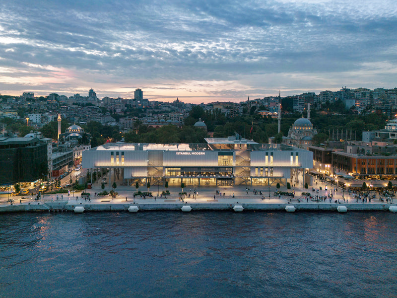 İSTANBUL MODERN “YILIN BİNASI” ÖDÜLÜNÜ KAZANDI